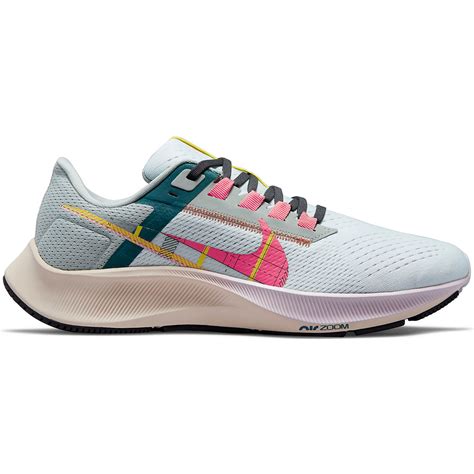 nike pegasus 38 women's.